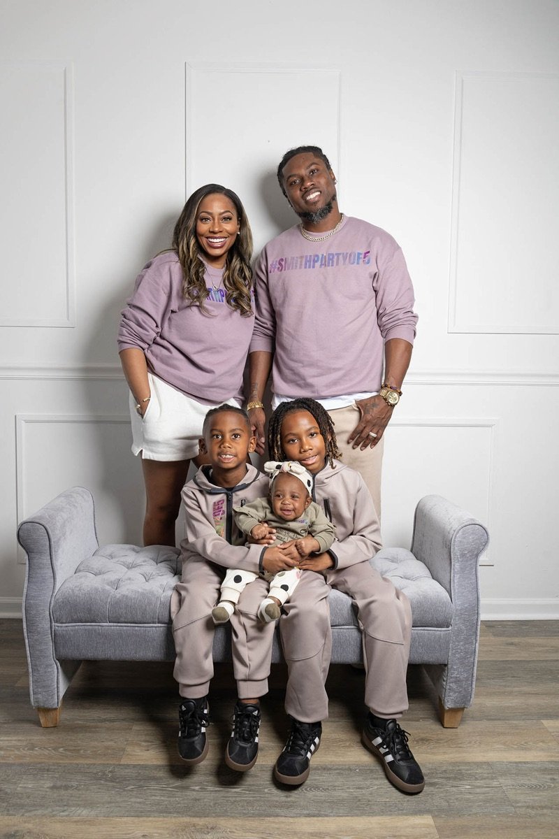 The Smith family — #SmithPartyOf5 — with baby True Amor